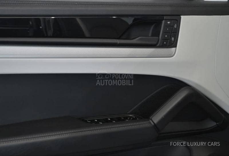 Porsche Cayenne E-Hybrid Coupe