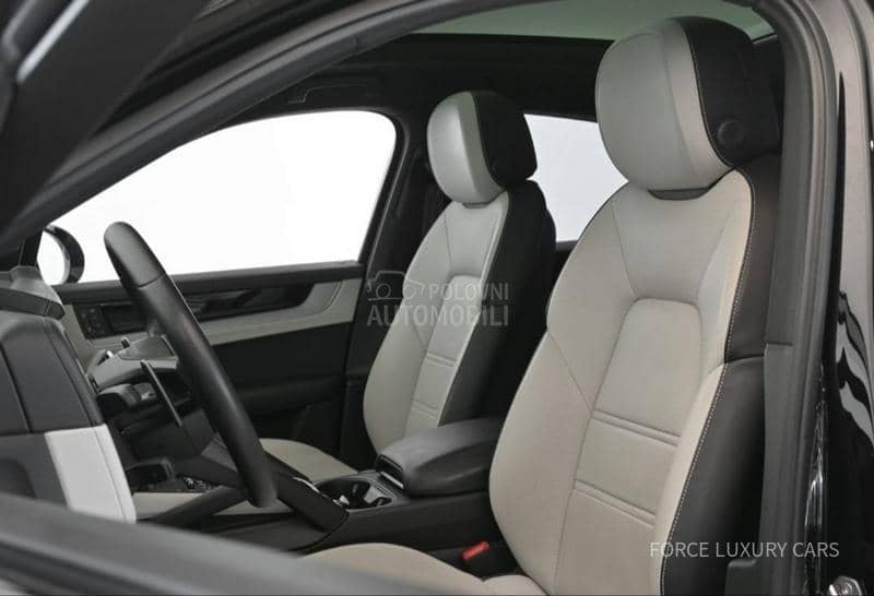 Porsche Cayenne E-Hybrid Coupe