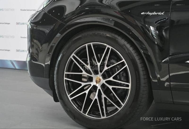 Porsche Cayenne E-Hybrid Coupe
