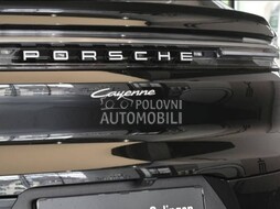 Porsche Cayenne E-Hybrid Coupe slika 6