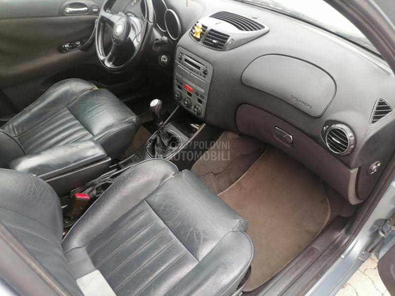 Alfa Romeo 147 1.6.b