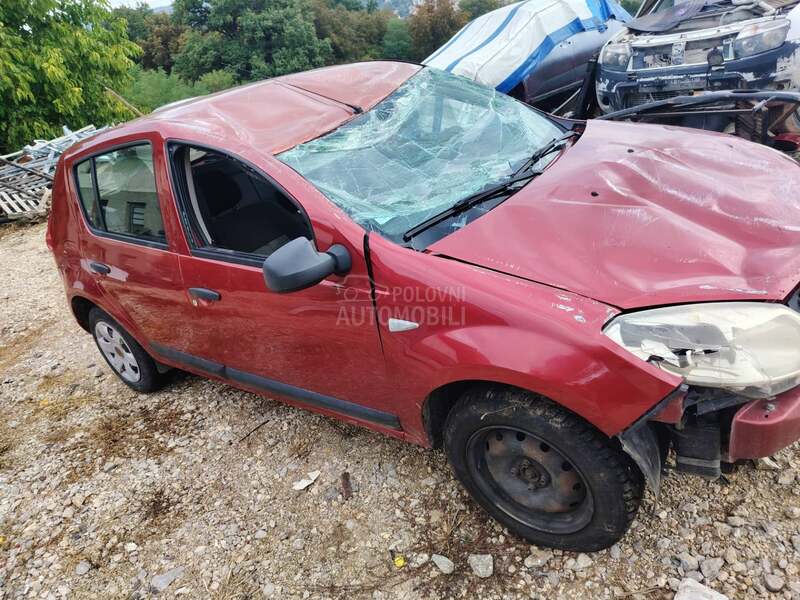 Dacia Sandero 