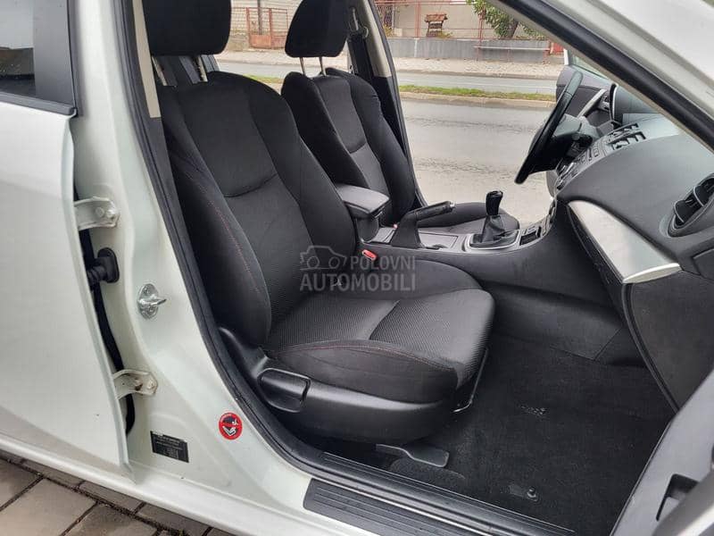Mazda 3 1.6 ful NOVO NOVO Mazda 3 1.6 ful NOVO NOVO
