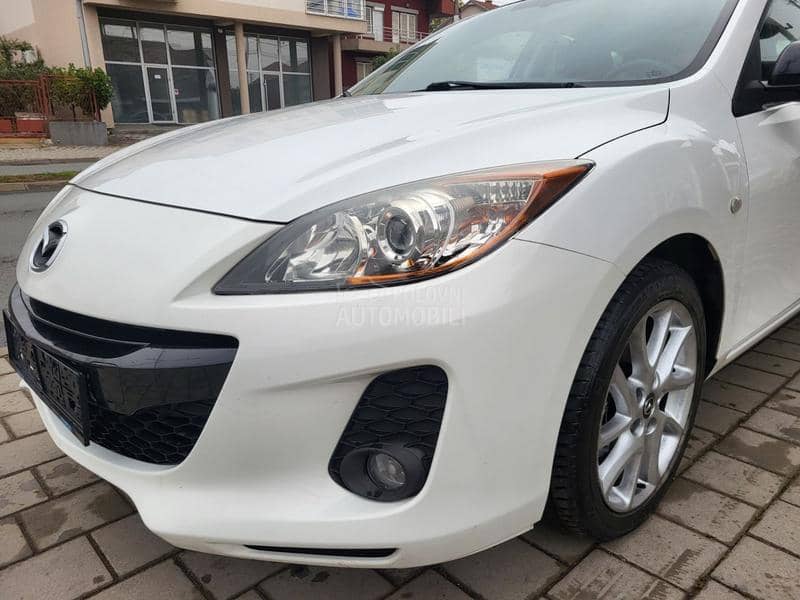 Mazda 3 1.6 ful NOVO NOVO Mazda 3 1.6 ful NOVO NOVO