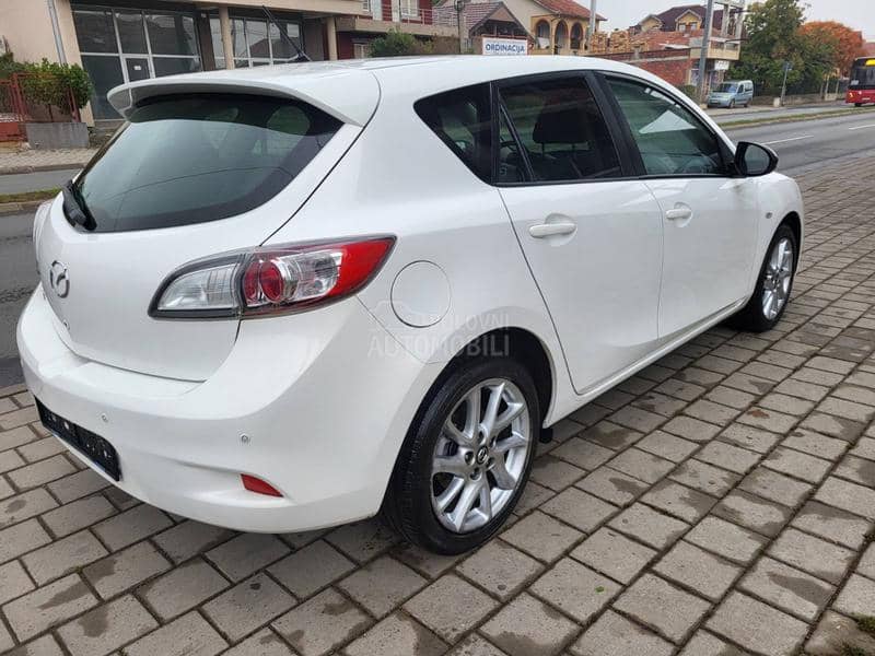 Mazda 3 1.6 ful NOVO NOVO Mazda 3 1.6 ful NOVO NOVO