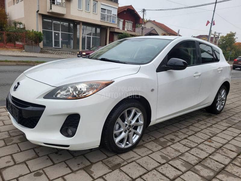 Mazda 3 1.6 ful NOVO NOVO Mazda 3 1.6 ful NOVO NOVO