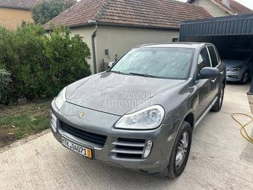 Porsche Cayenne 3.0