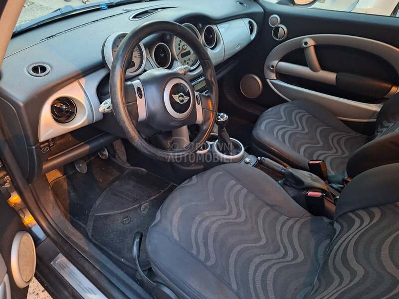 MINI One 