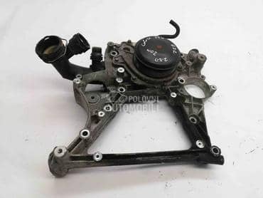 Vodena pumpa za Mercedes Benz E 220 od 2009. do 2016. god.