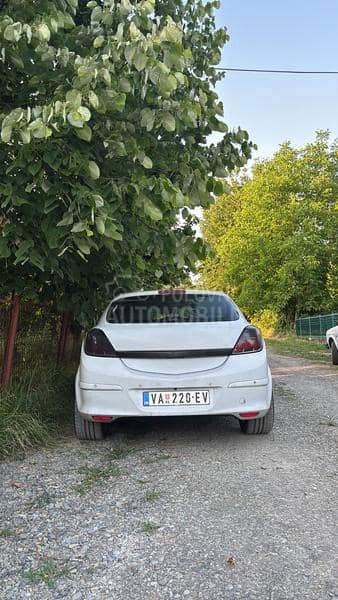 Opel Astra H GTC