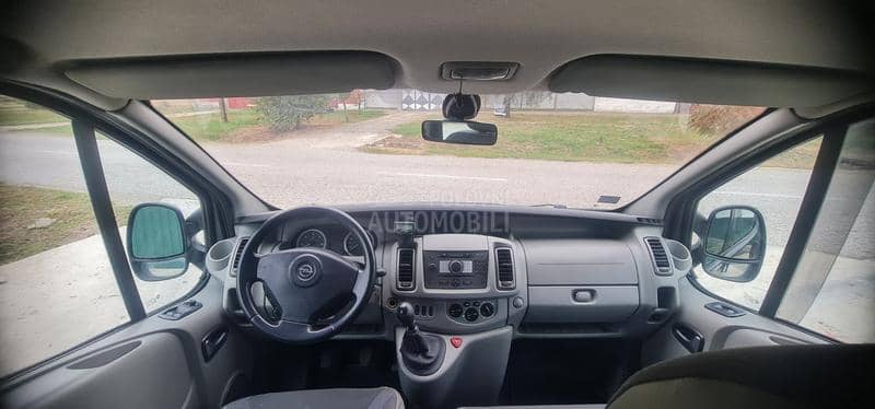 Opel Vivaro 