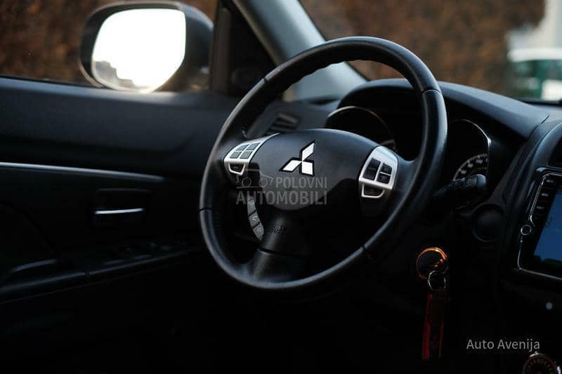 Mitsubishi ASX 1.6i TNG Nav