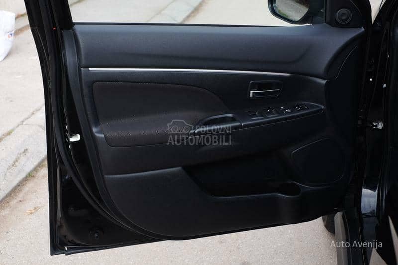 Mitsubishi ASX 1.6i TNG Nav