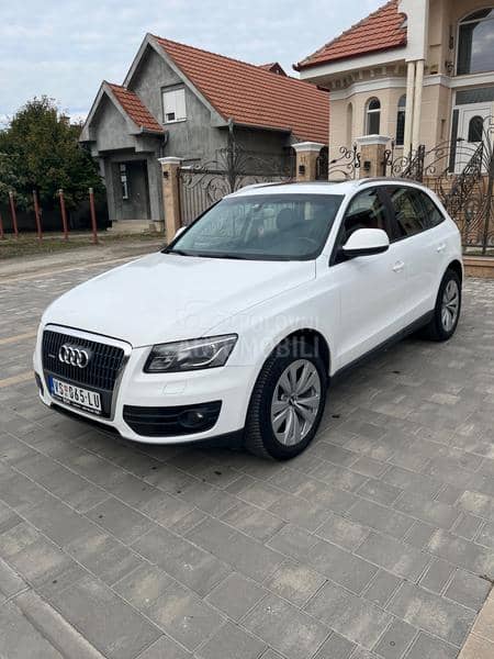 Audi Q5 2.0TDI QUATTRO Audi Q5 2.0TDI QUATTRO
