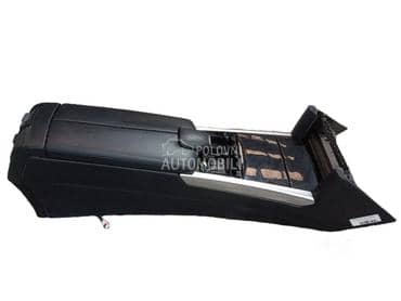 Centralna - središnja konzola za Mercedes Benz E 220 od 2009. do 2016. god.