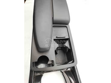 Centralna - središnja konzola za Mercedes Benz E 220 od 2009. do 2016. god.