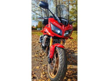 Yamaha fz1s Fazer