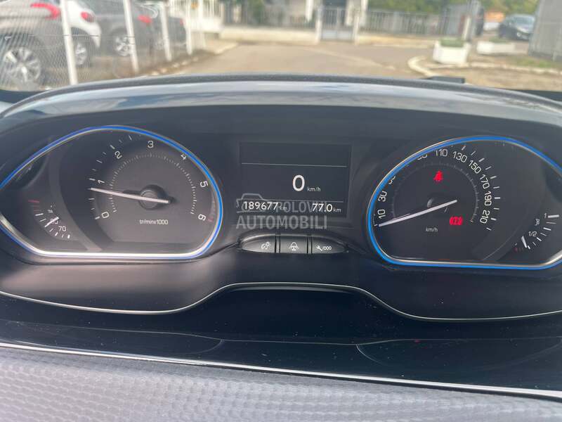 Peugeot 2008 1.6 Hdi Allure