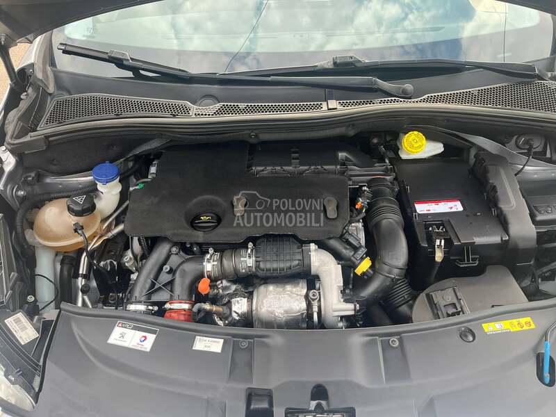 Peugeot 2008 1.6 Hdi Allure