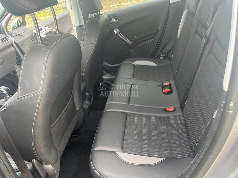Peugeot 2008 1.6 Hdi Allure