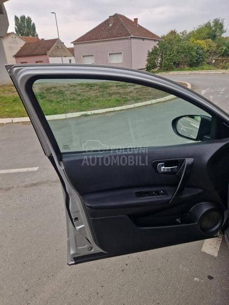 Nissan Qashqai 1.6 ACENTA