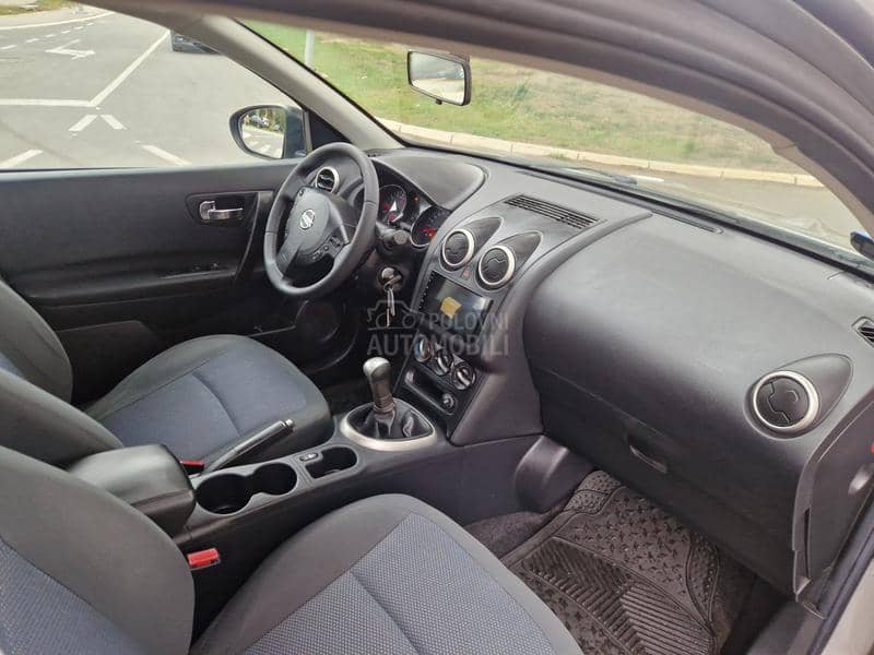 Nissan Qashqai 1.6 ACENTA