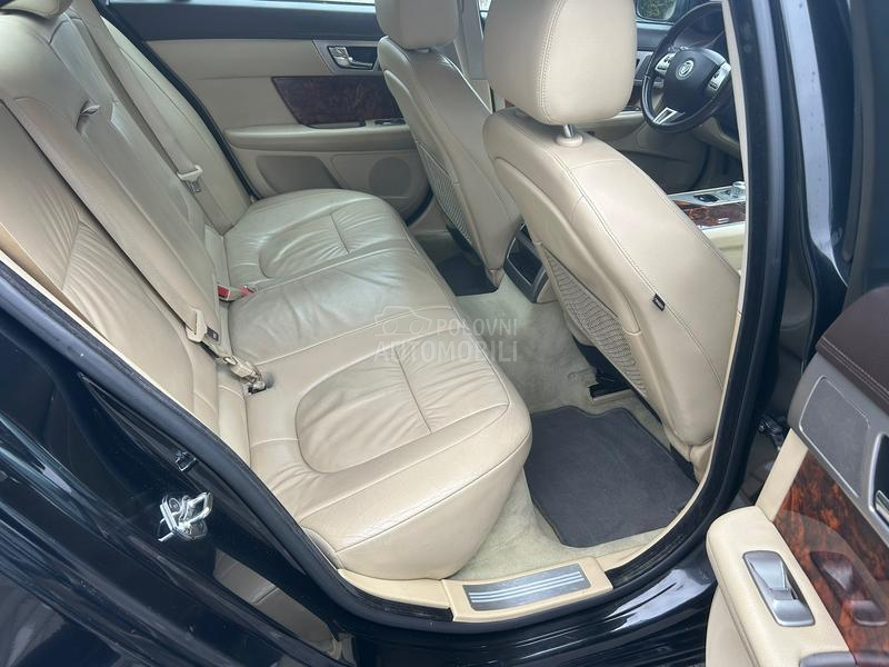 Jaguar XF PREMIUM LUXURY