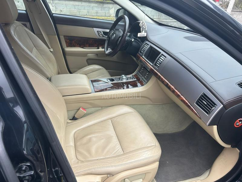 Jaguar XF PREMIUM LUXURY