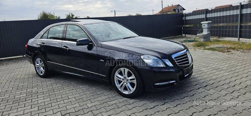 Mercedes Benz E 200 1.8 Avantgarde Mercedes Benz E 200 1.8 Avantgarde