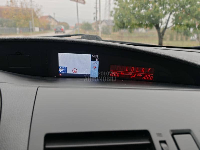 Mazda 3 1.6  n.a.v.i