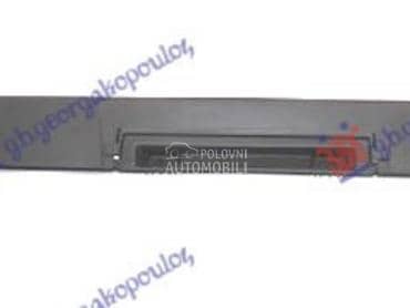 SAJTNA PLASTICNA Desno za Land Rover Range Rover Evoque od 2011. do 2015. god.