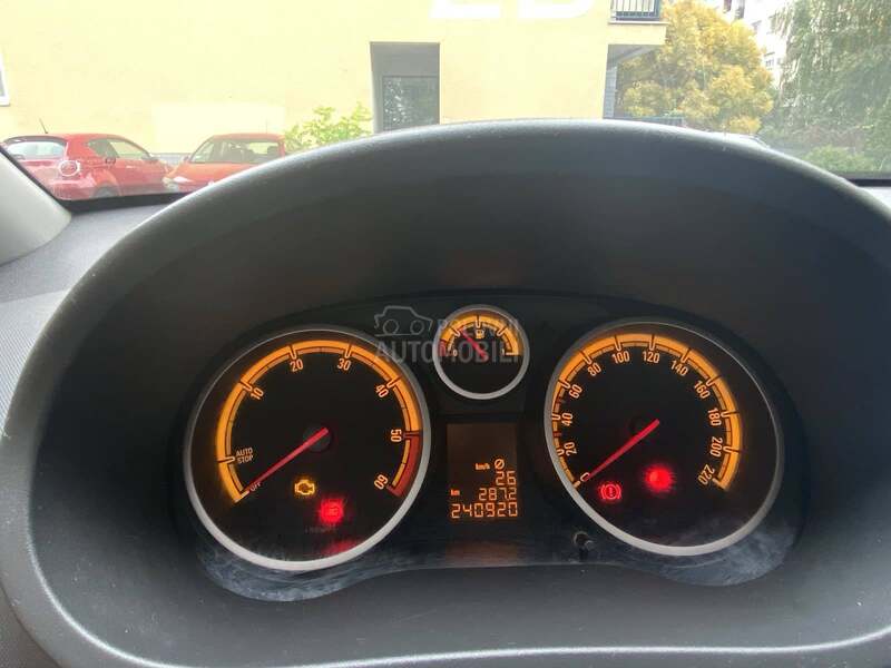 Opel Corsa D 1.3D