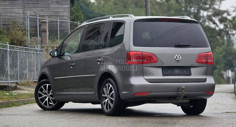 Volkswagen Touran 1.4 TSI, HighLine,CH