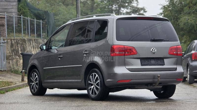 Volkswagen Touran 1.4 TSI, HighLine,CH