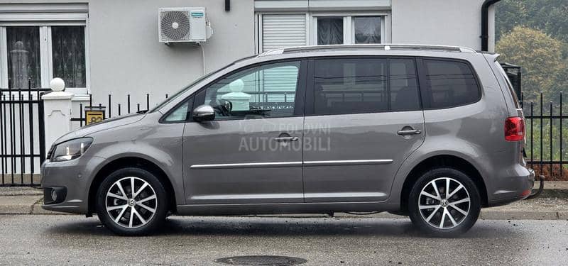 Volkswagen Touran 1.4 TSI, HighLine,CH