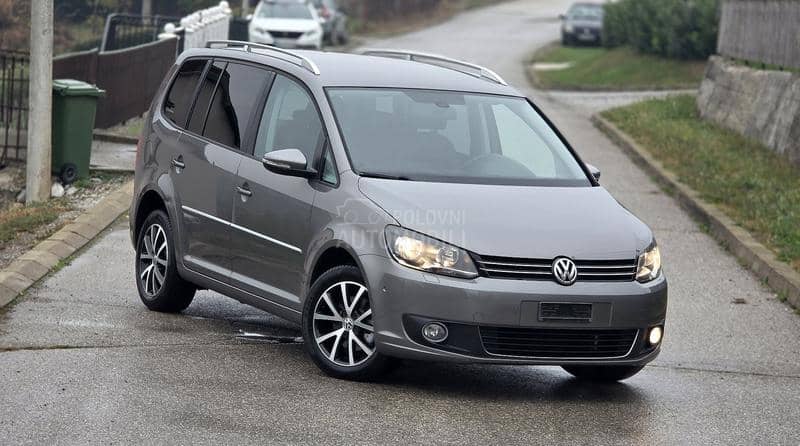 Volkswagen Touran 1.4 TSI, HighLine,CH