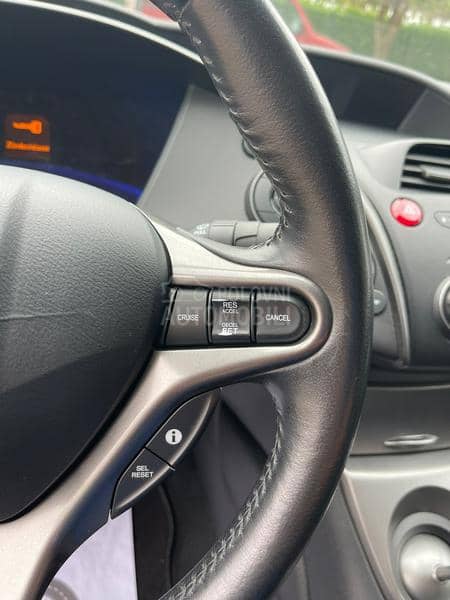 Honda Civic sport Nemica Honda Civic sport Nemica