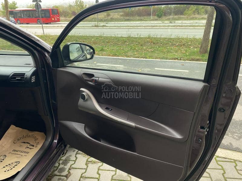 Toyota iQ 1.0 CH