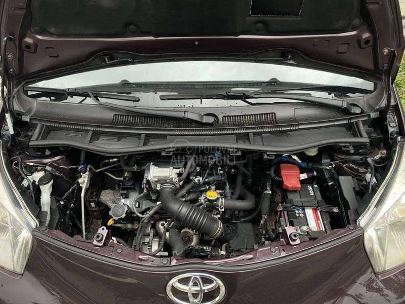 Toyota iQ 1.0 CH