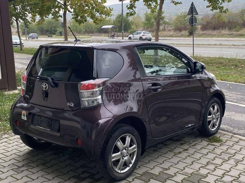 Toyota iQ 1.0 CH