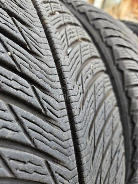 Michelin 235/55 R19 Zimska