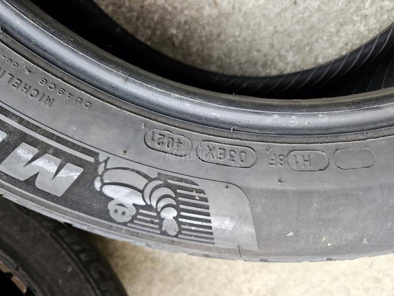 Michelin 235/55 R19 Zimska