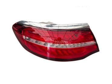 Stop svetlo desno za Mercedes Benz GLE 350, GLE 250, GLE 63 AMG ... od 2015. do 2019. god.