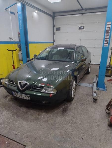 Alfa Romeo 166 