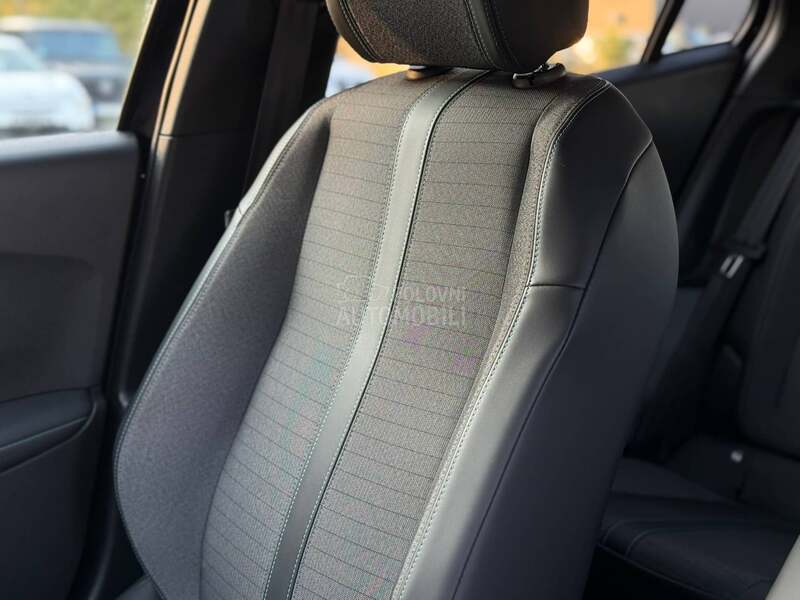 Peugeot 2008 Allure/Auto/Kamera