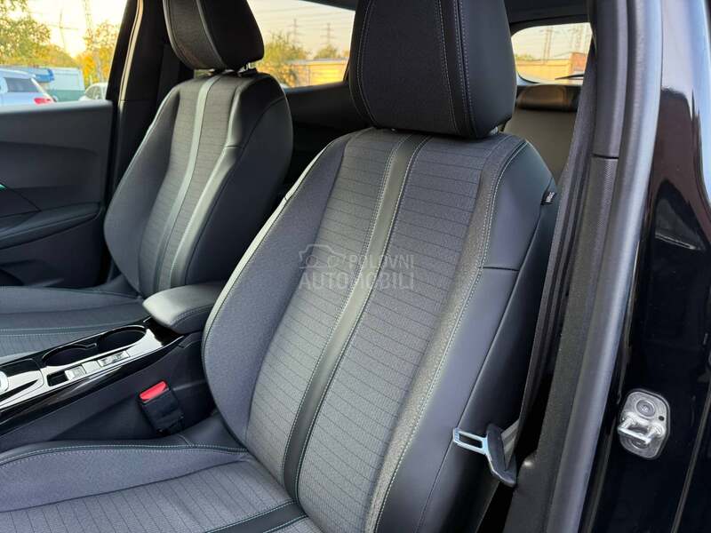 Peugeot 2008 Allure/Auto/Kamera