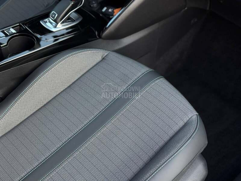 Peugeot 2008 Allure/Auto/Kamera