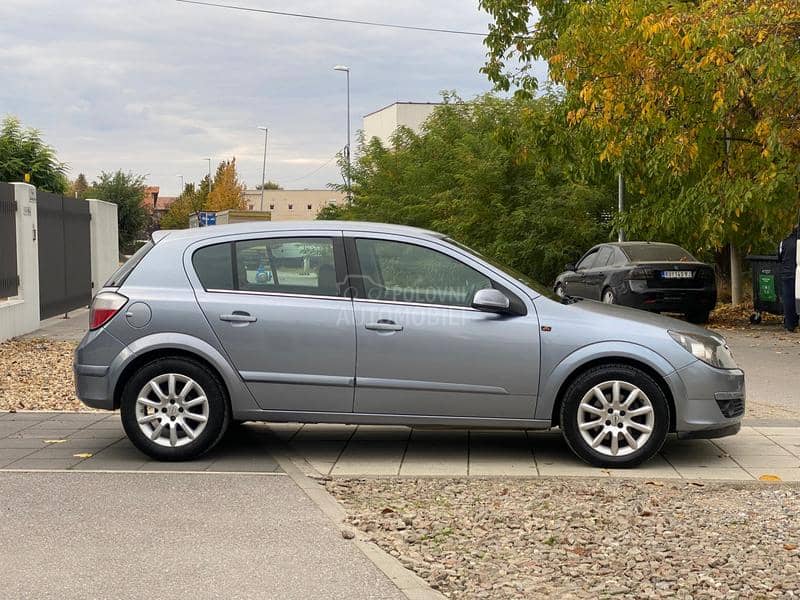 Opel Astra H 1.6 Twinport