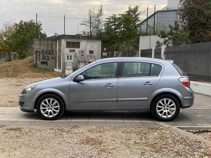 Opel Astra H 1.6 Twinport