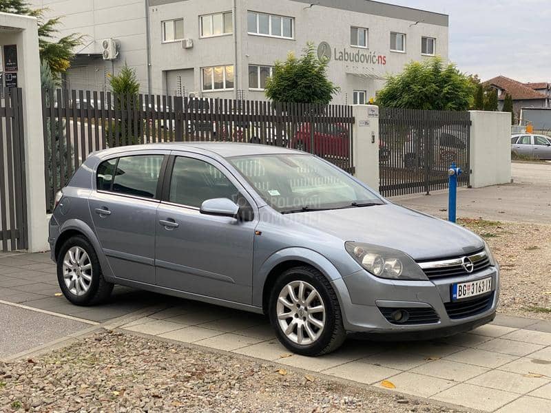 Opel Astra H 1.6 Twinport